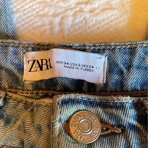 Zara jeans